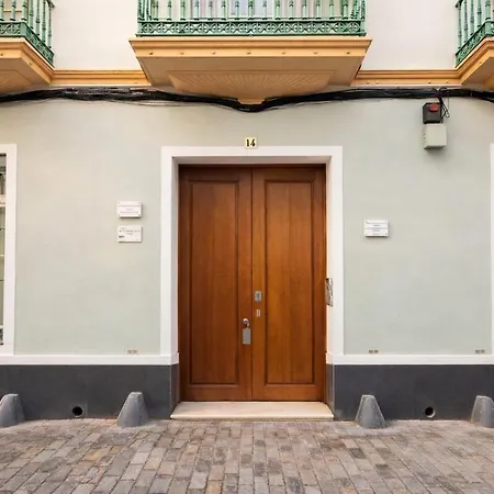 Centro Ciudad Giralda Parejas Teletrabajo Familias * Siviglia