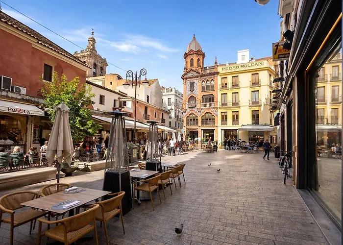 Centro Ciudad Giralda Parejas Teletrabajo Familias * Seville